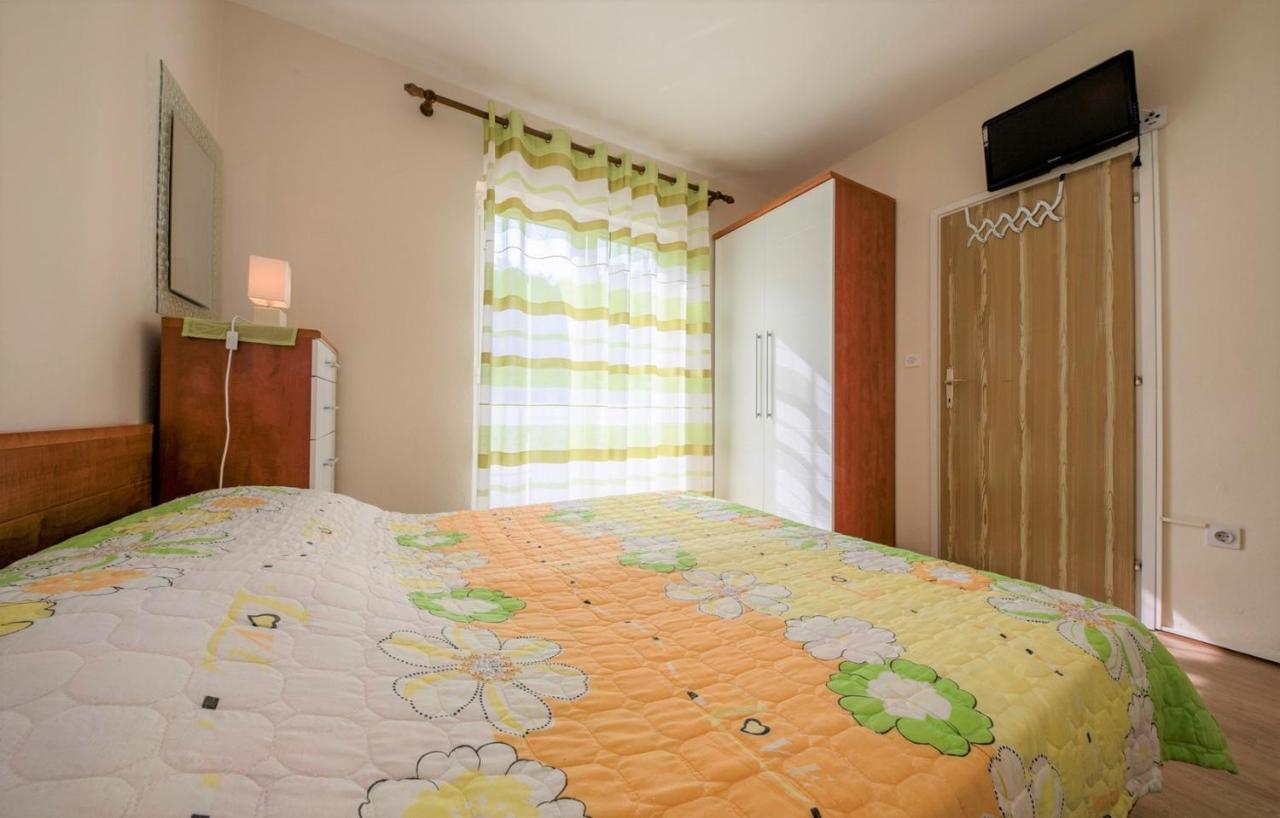 App&Rooms Anica Kampor Eksteriør billede