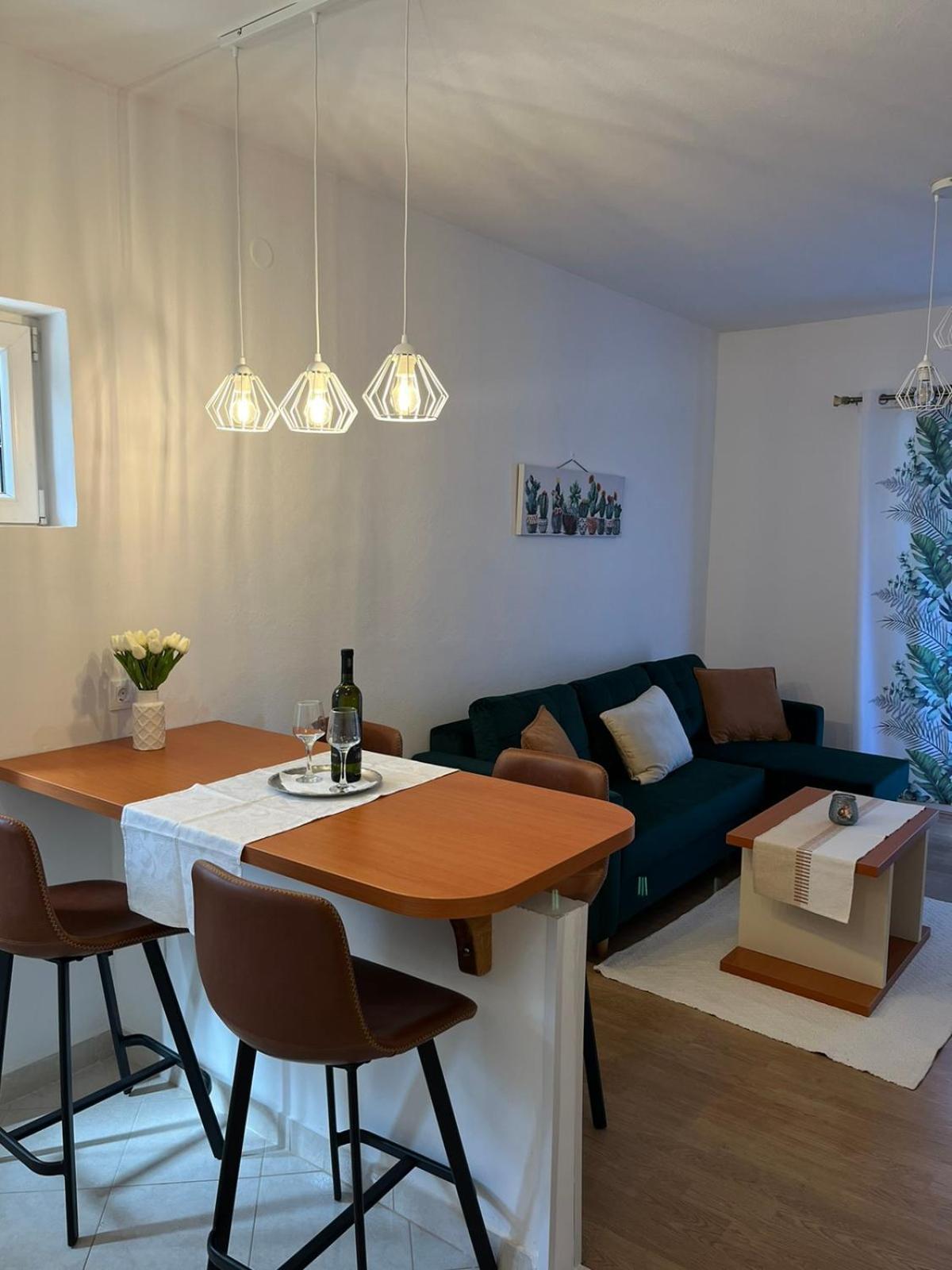 App&Rooms Anica Kampor Eksteriør billede